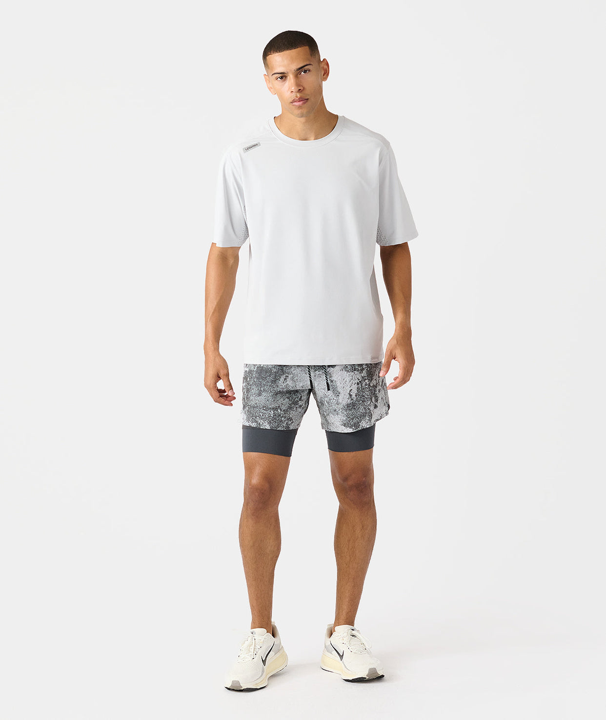 Forum Lite Short Urban Texture Platinum