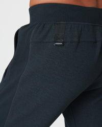 Highland Jogger Black